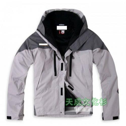 内胆抓绒冲锋衣